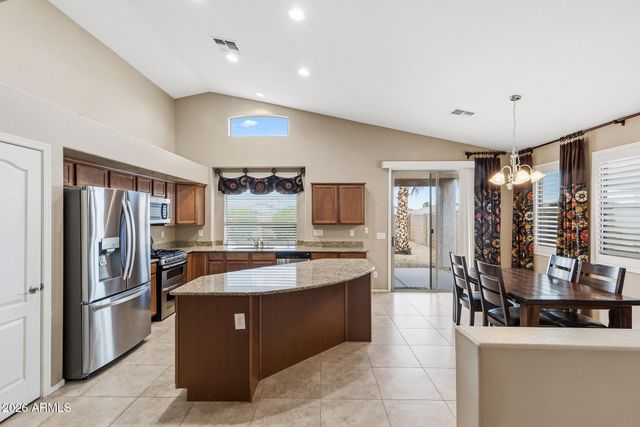 18273 N CANAL Drive, Surprise, AZ 85374