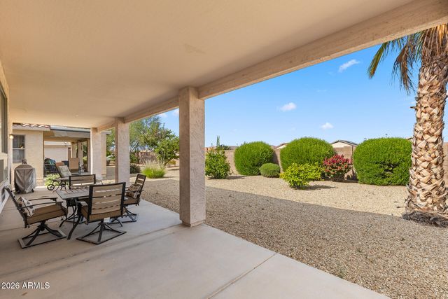 18273 N CANAL Drive, Surprise, AZ 85374