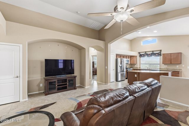 18273 N CANAL Drive, Surprise, AZ 85374