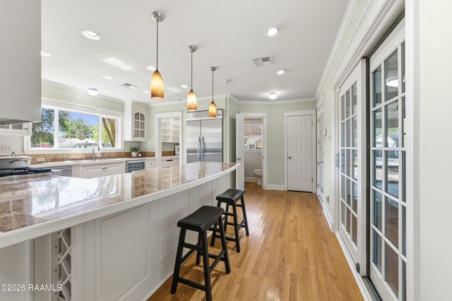 601 Napoleon Avenue, New Iberia, LA 70563