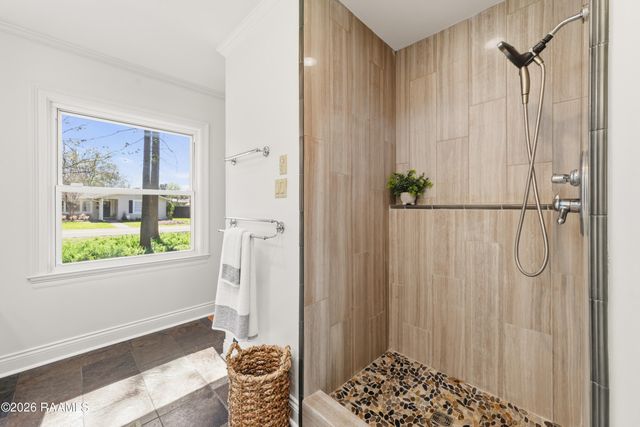 601 Napoleon Avenue, New Iberia, LA 70563