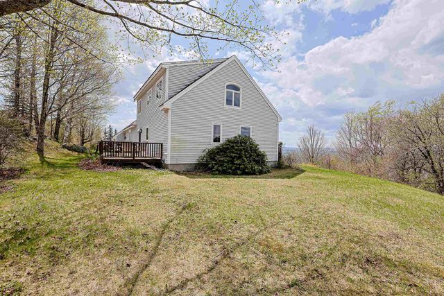 267 Kearsarge Mountain Road, Wilmot, NH 03287