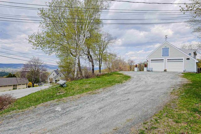 267 Kearsarge Mountain Road, Wilmot, NH 03287