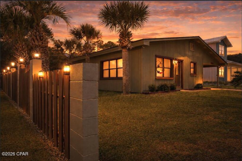 Image 2 of property listing at 17850 Lynn Street, Panama City Beach, FL 32413