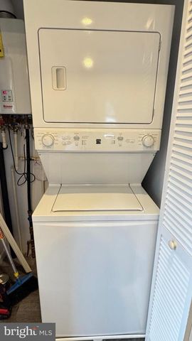 318 CARTER AVE, Denton, MD 21629