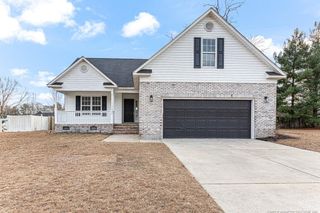 136 Mosswood Drive, Raeford, NC 28376