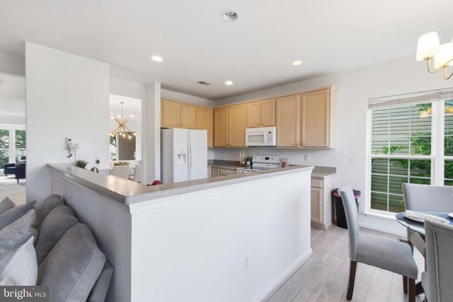 1842 FAVERSHAM WAY, Woodbridge, VA 22192