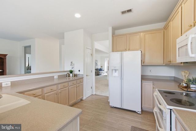 1842 FAVERSHAM WAY, Woodbridge, VA 22192