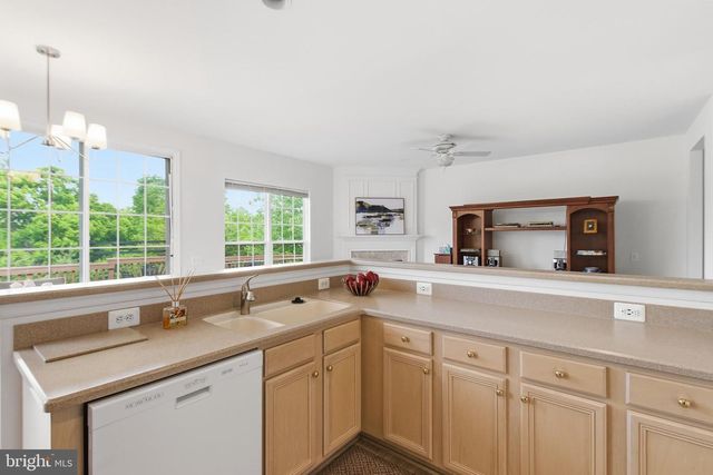 1842 FAVERSHAM WAY, Woodbridge, VA 22192