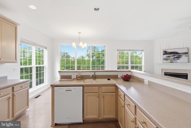 1842 FAVERSHAM WAY, Woodbridge, VA 22192
