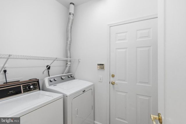 1842 FAVERSHAM WAY, Woodbridge, VA 22192