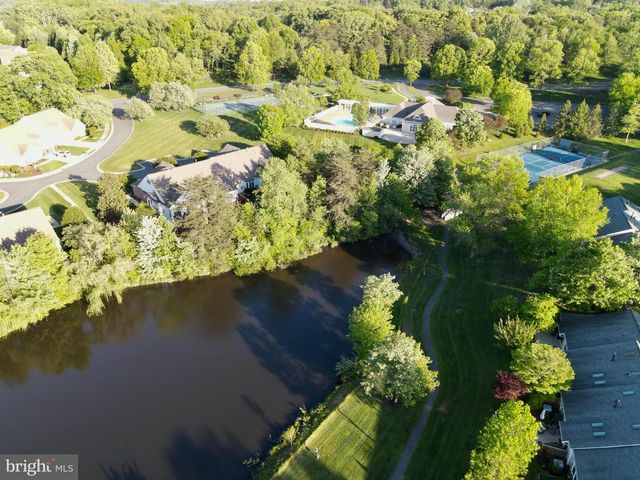 1842 FAVERSHAM WAY, Woodbridge, VA 22192