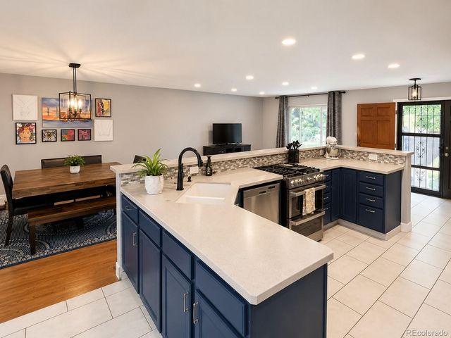 2443 S Carr Court, Lakewood, CO 80227