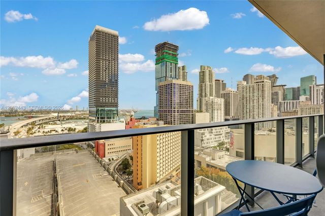 121 NE 5th St 2013, Miami, FL 33132
