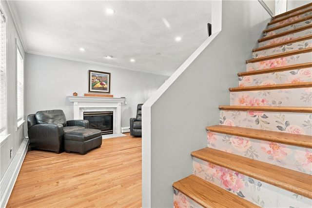 18 Pineridge Drive, Smithfield, RI 02917