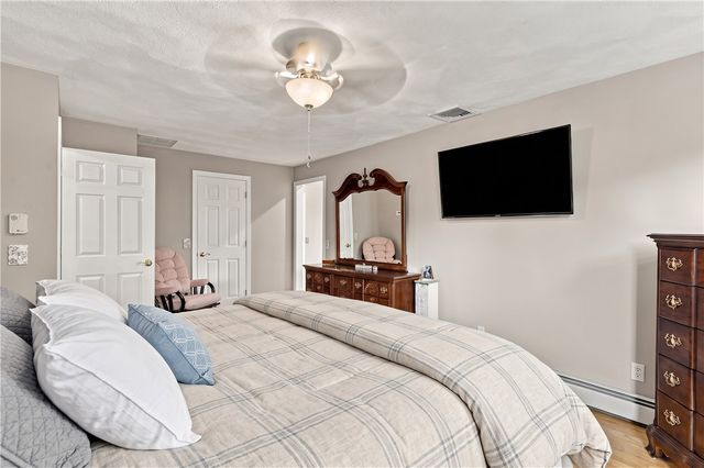 18 Pineridge Drive, Smithfield, RI 02917
