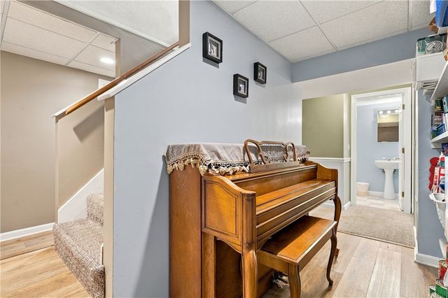 18 Pineridge Drive, Smithfield, RI 02917