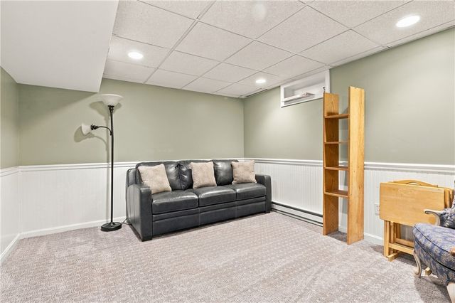 18 Pineridge Drive, Smithfield, RI 02917