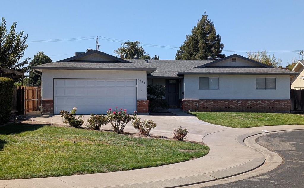 1049 Ruby Pl, Manteca, CA 95336
