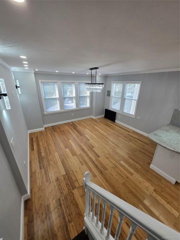 194-44 112th Road, Saint Albans, NY 11412