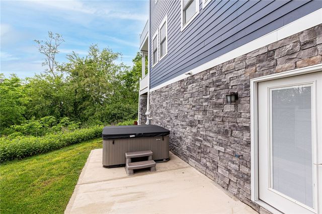 490 Bradley Street, Mt Washington, PA 15211