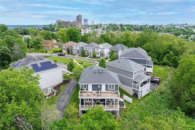 490 Bradley Street, Mt Washington, PA 15211