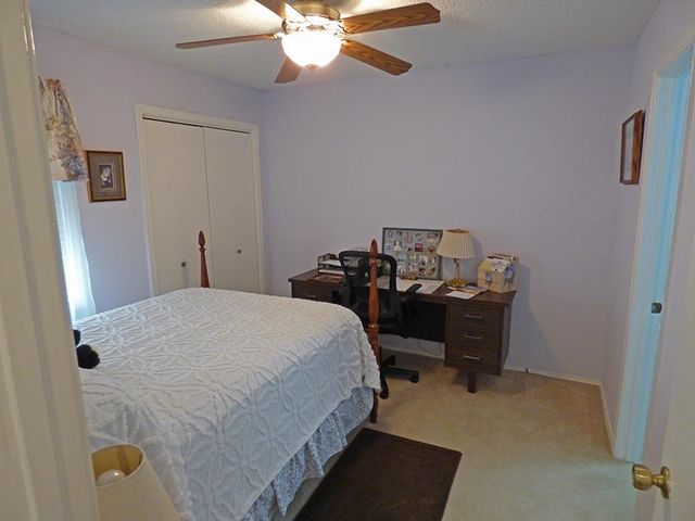 28 Spring River Lane, Cherokee Village, AR 72529