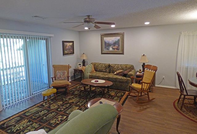 28 Spring River Lane, Cherokee Village, AR 72529