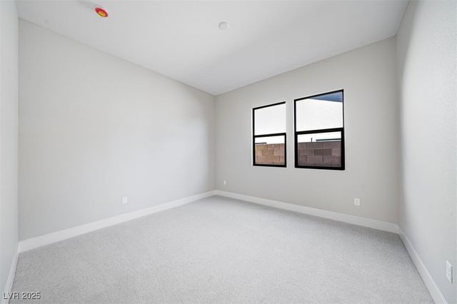 489 Carter House Way, Las Vegas, NV 89138