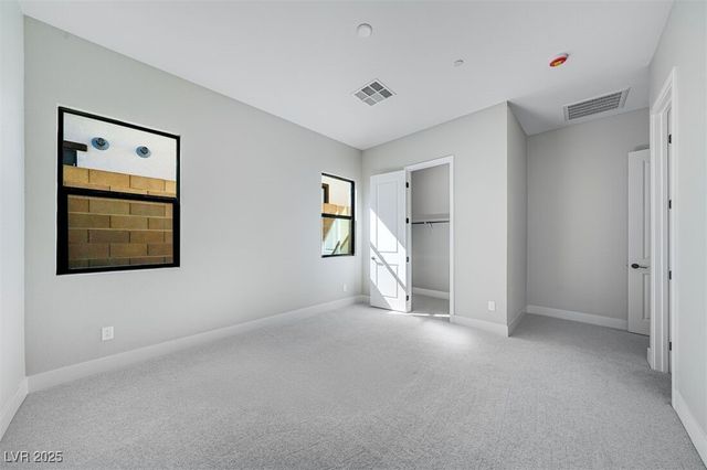 489 Carter House Way, Las Vegas, NV 89138