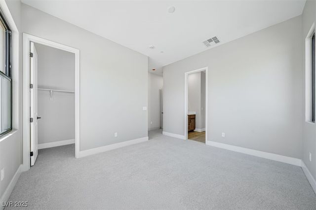 489 Carter House Way, Las Vegas, NV 89138