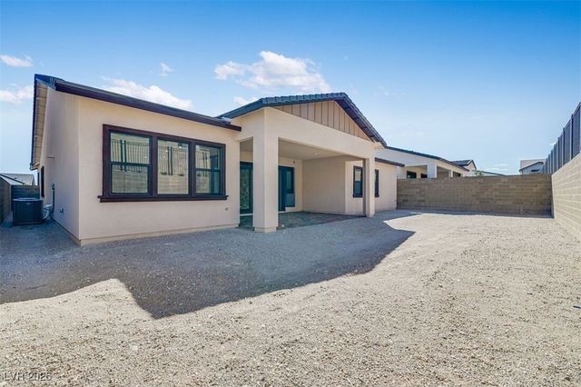 489 Carter House Way, Las Vegas, NV 89138