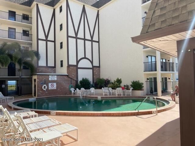 383 N Atlantic Avenue 202, Cocoa Beach, FL 32931