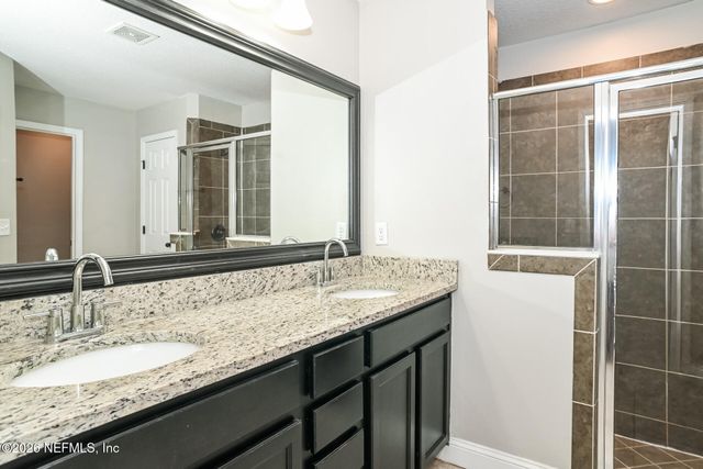 2635 ROYAL POINTE Drive, Green Cove Springs, FL 32043