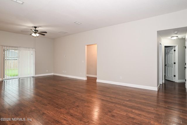 2635 ROYAL POINTE Drive, Green Cove Springs, FL 32043