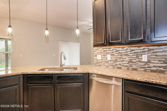 2635 ROYAL POINTE Drive, Green Cove Springs, FL 32043