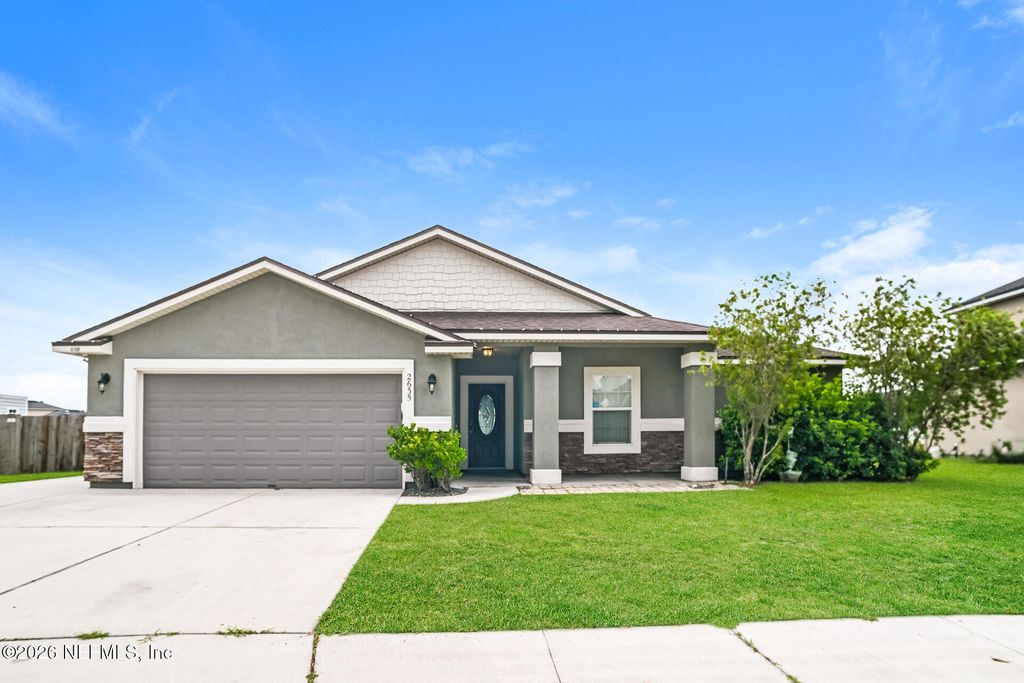 2635 ROYAL POINTE Drive, Green Cove Springs, FL 32043