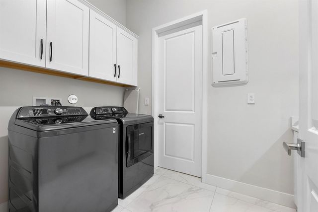 7885 Ironwood Way, Parkland, FL 33067