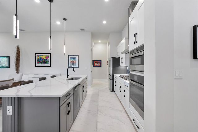 7885 Ironwood Way, Parkland, FL 33067
