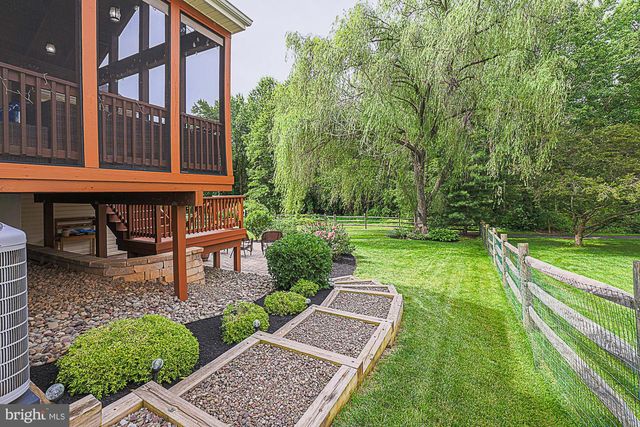 2055 HARVEST FARM RD, Eldersburg, MD 21784