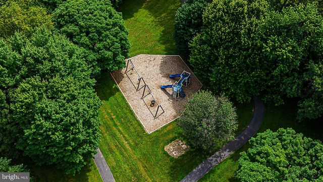 2055 HARVEST FARM RD, Eldersburg, MD 21784