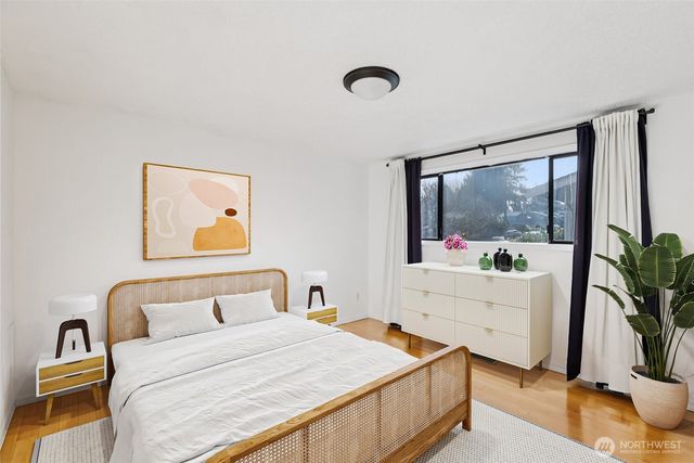 32229 2nd Avenue SW, Federal Way, WA 98023