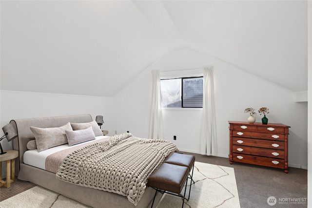 32229 2nd Avenue SW, Federal Way, WA 98023