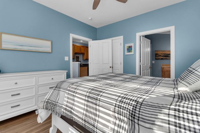 2244 Ashley Crossing Drive 615, Charleston, SC 29414