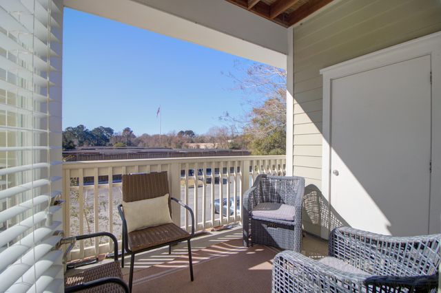 2244 Ashley Crossing Drive 615, Charleston, SC 29414