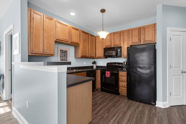 2244 Ashley Crossing Drive 615, Charleston, SC 29414