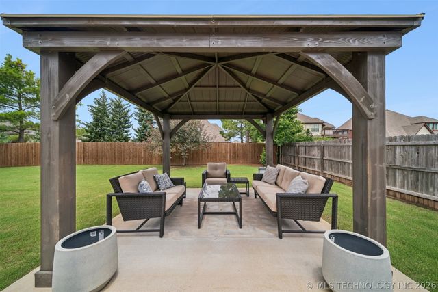 6671 E 125th Street S, Bixby, OK 74008