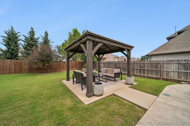 6671 E 125th Street S, Bixby, OK 74008