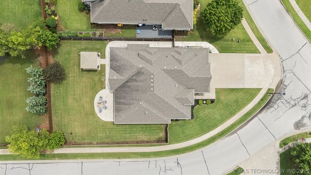 6671 E 125th Street S, Bixby, OK 74008