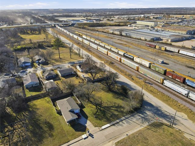 8240 Carbondale Street, Dallas, TX 75216